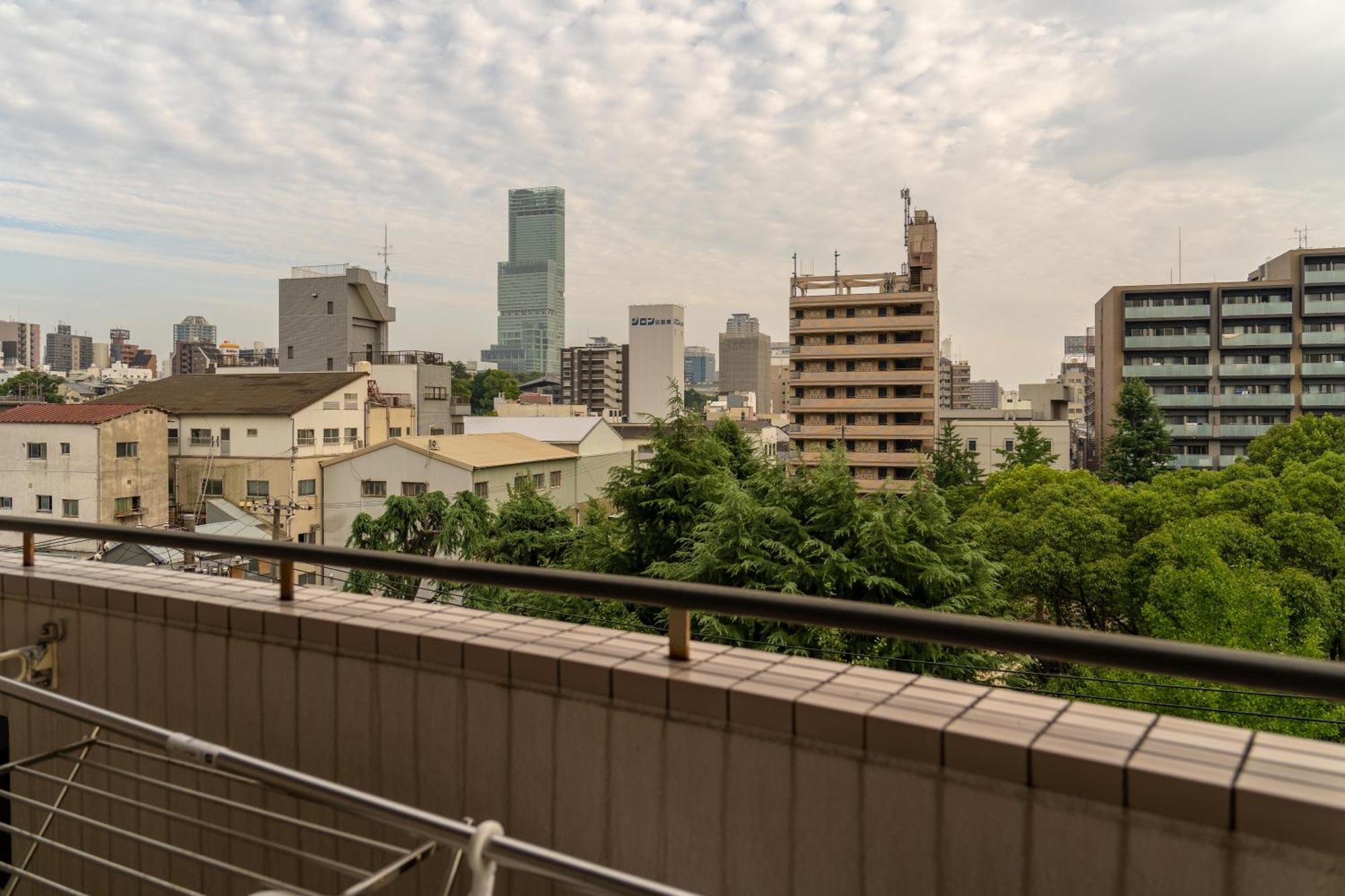 Apartment 大阪ルミエール夕陽丘 *