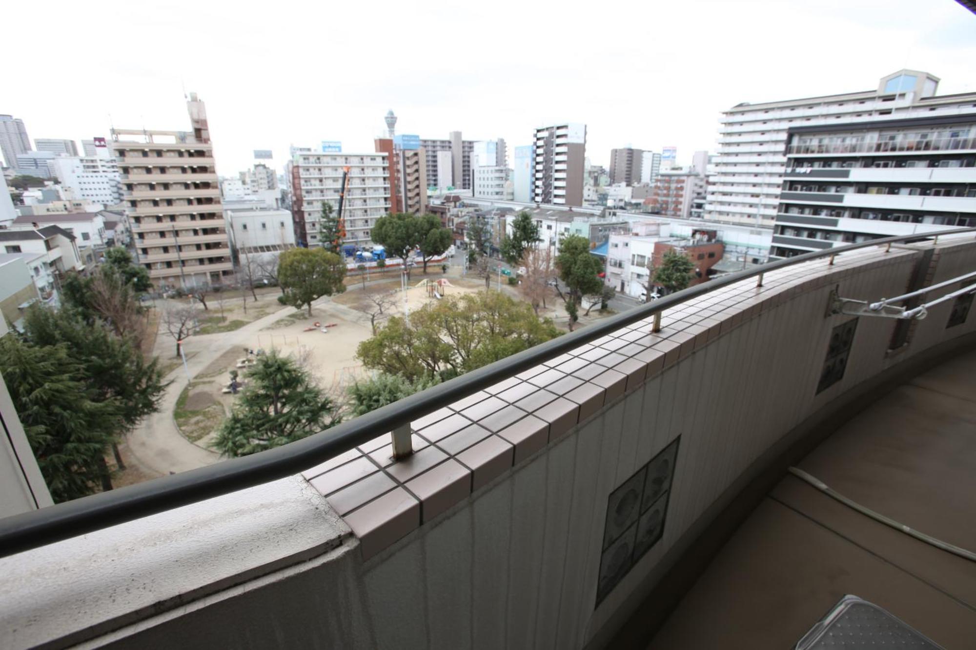 Apartment 大阪ルミエール夕陽丘 *