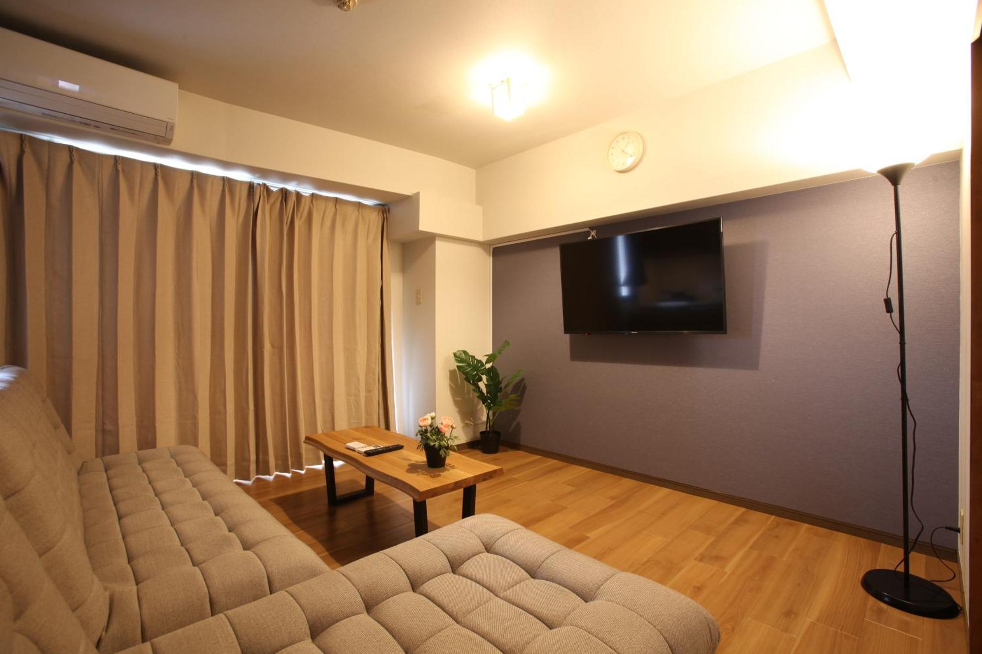 大阪ルミエール夕陽丘 Apartment *