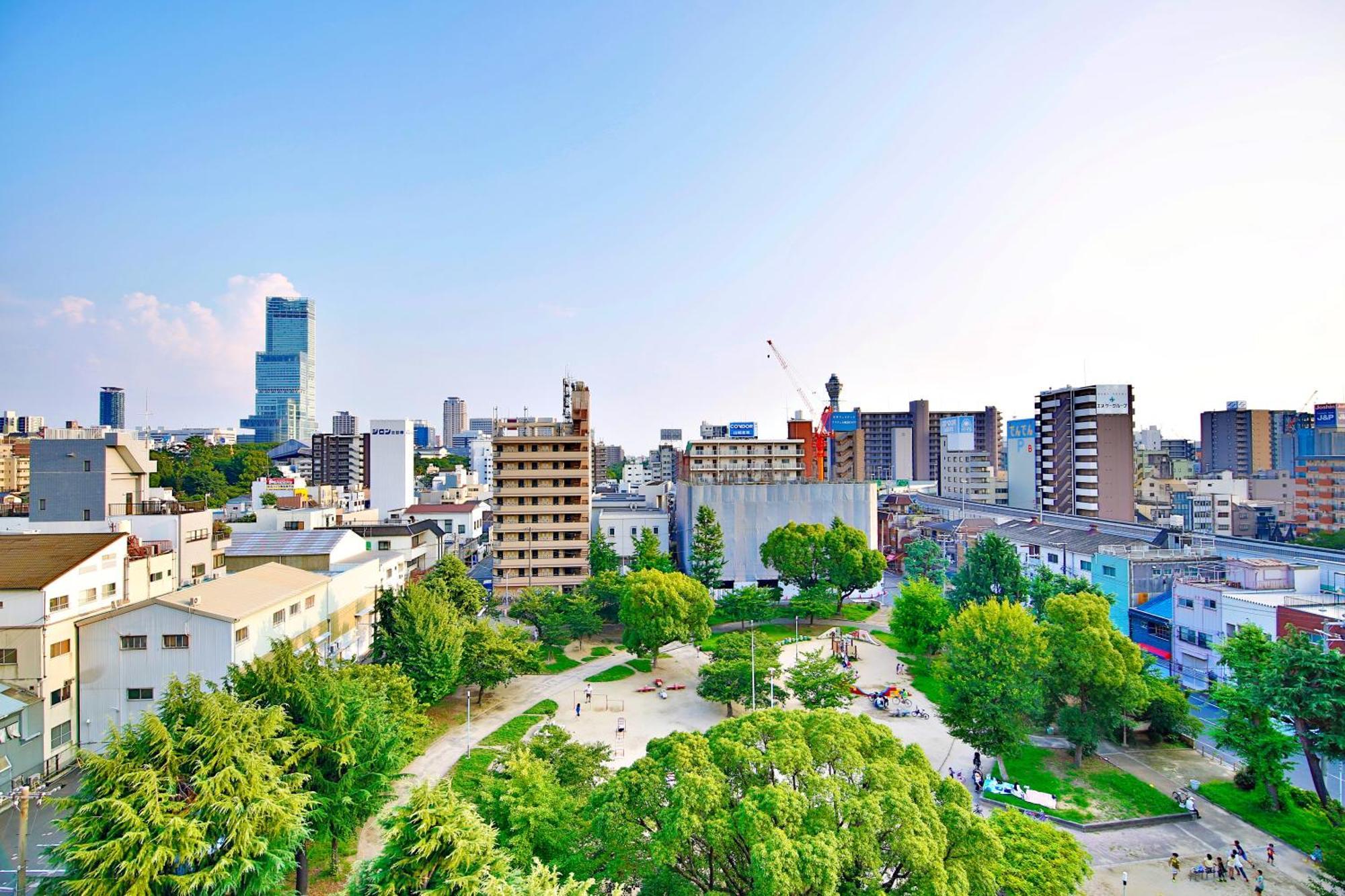 Apartment 大阪ルミエール夕陽丘