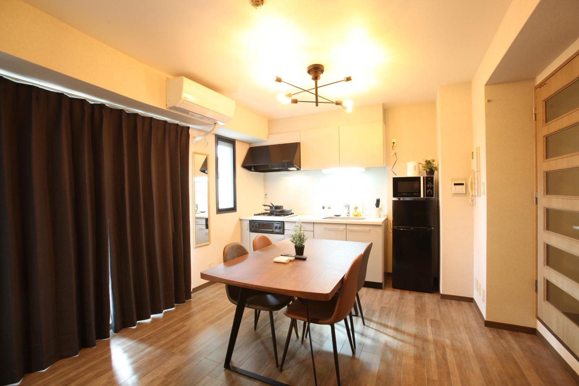 Apartment 大阪ルミエール夕陽丘 *
